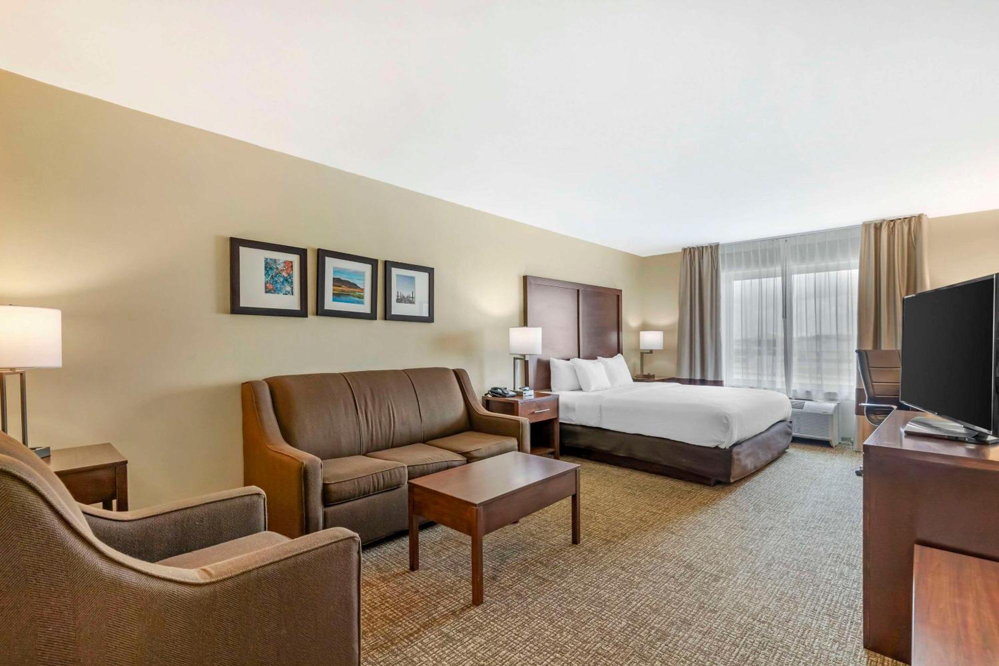 Comfort Inn & Suites Grinnell Near I-80 Extérieur photo