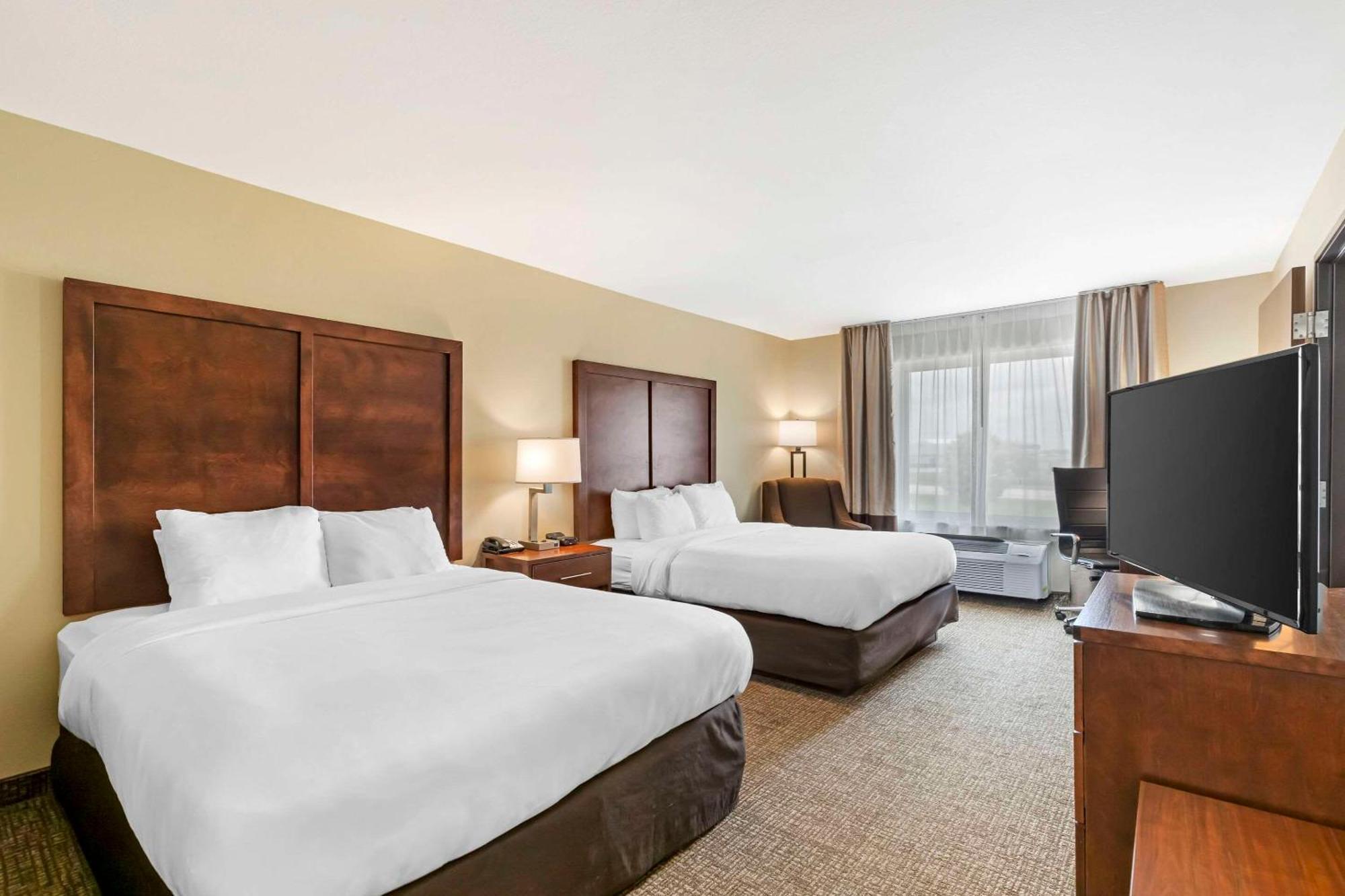 Comfort Inn & Suites Grinnell Near I-80 Extérieur photo
