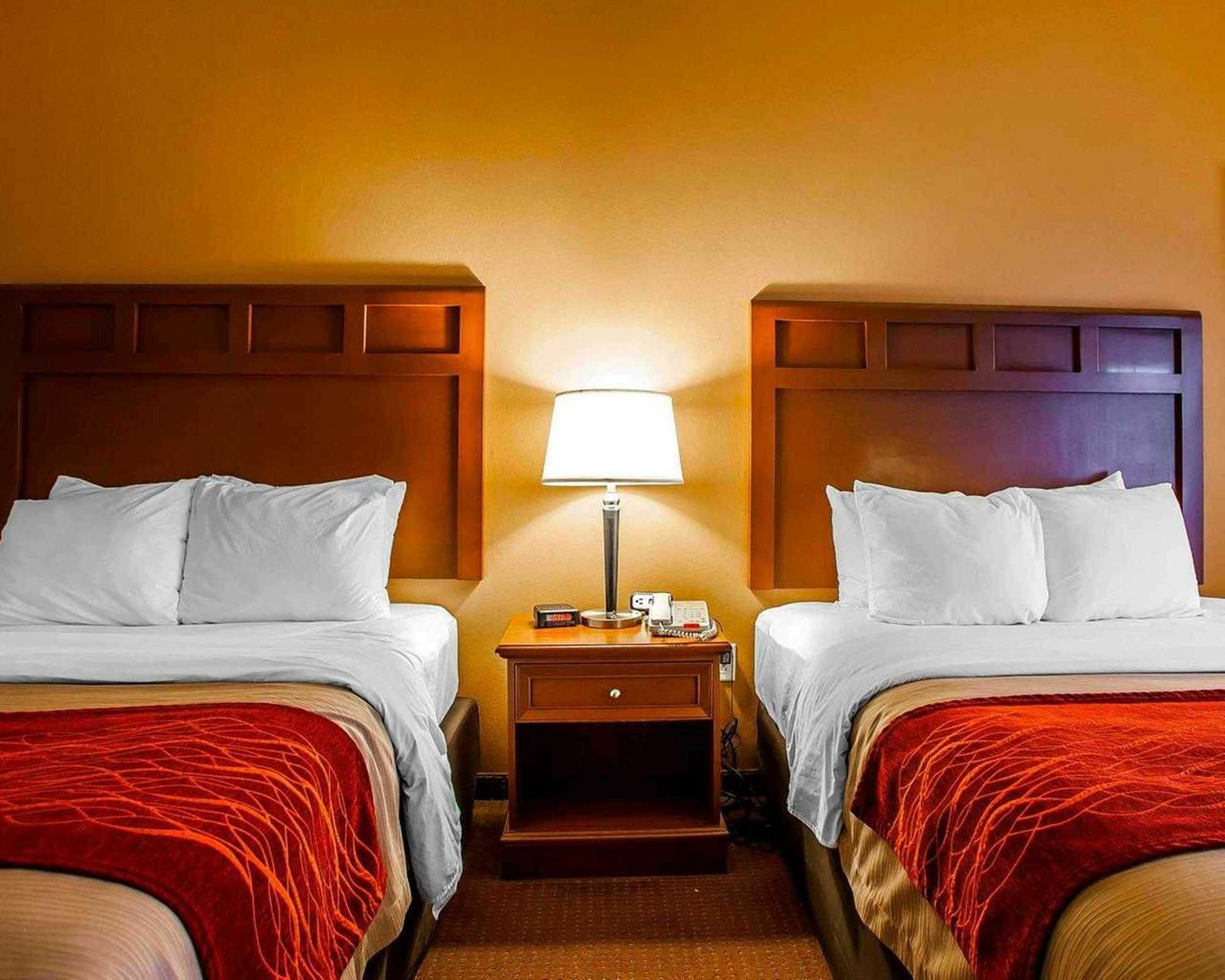 Comfort Inn & Suites Grinnell Near I-80 Extérieur photo