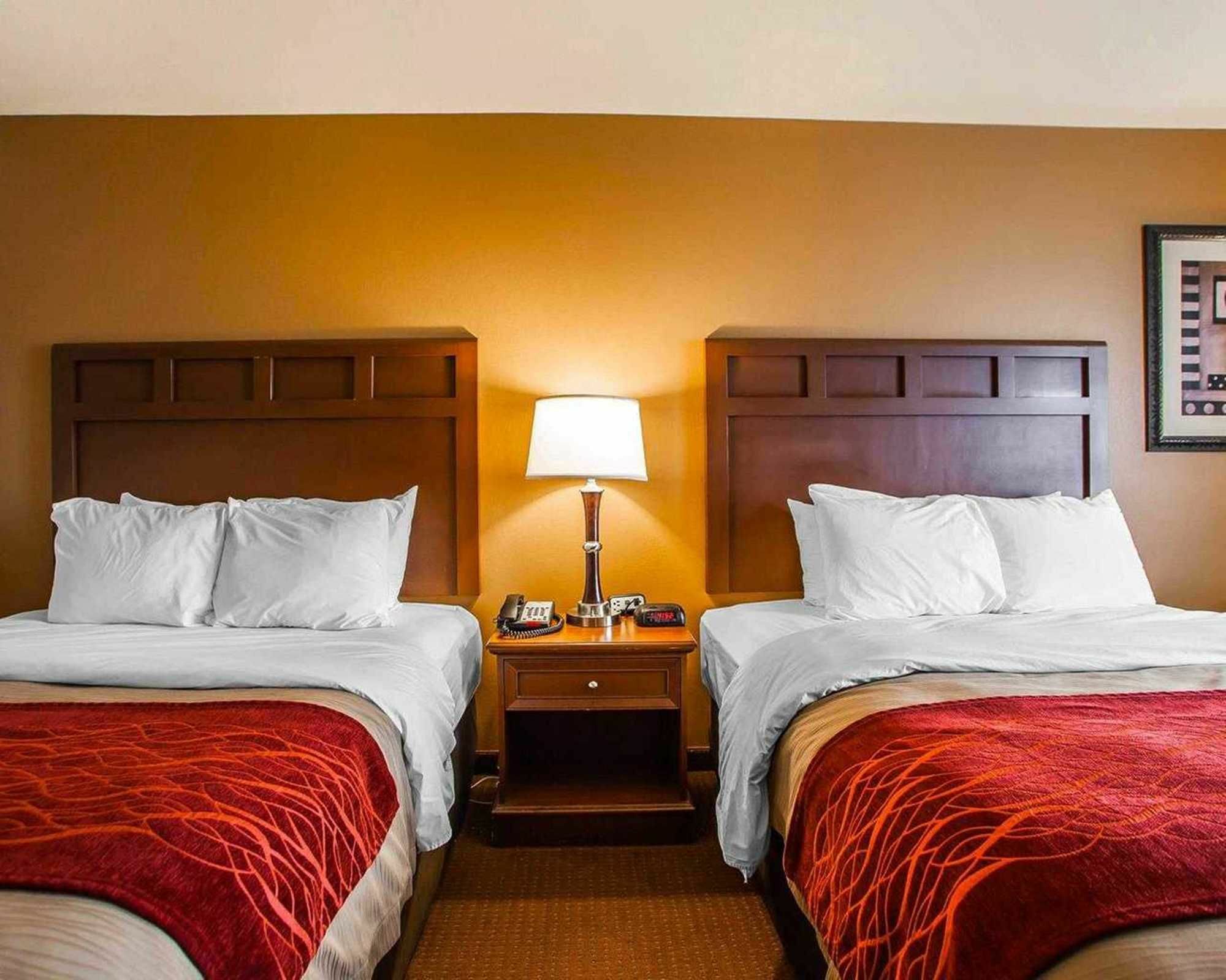 Comfort Inn & Suites Grinnell Near I-80 Extérieur photo
