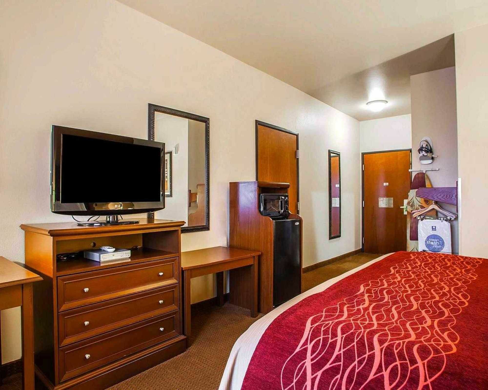 Comfort Inn & Suites Grinnell Near I-80 Extérieur photo
