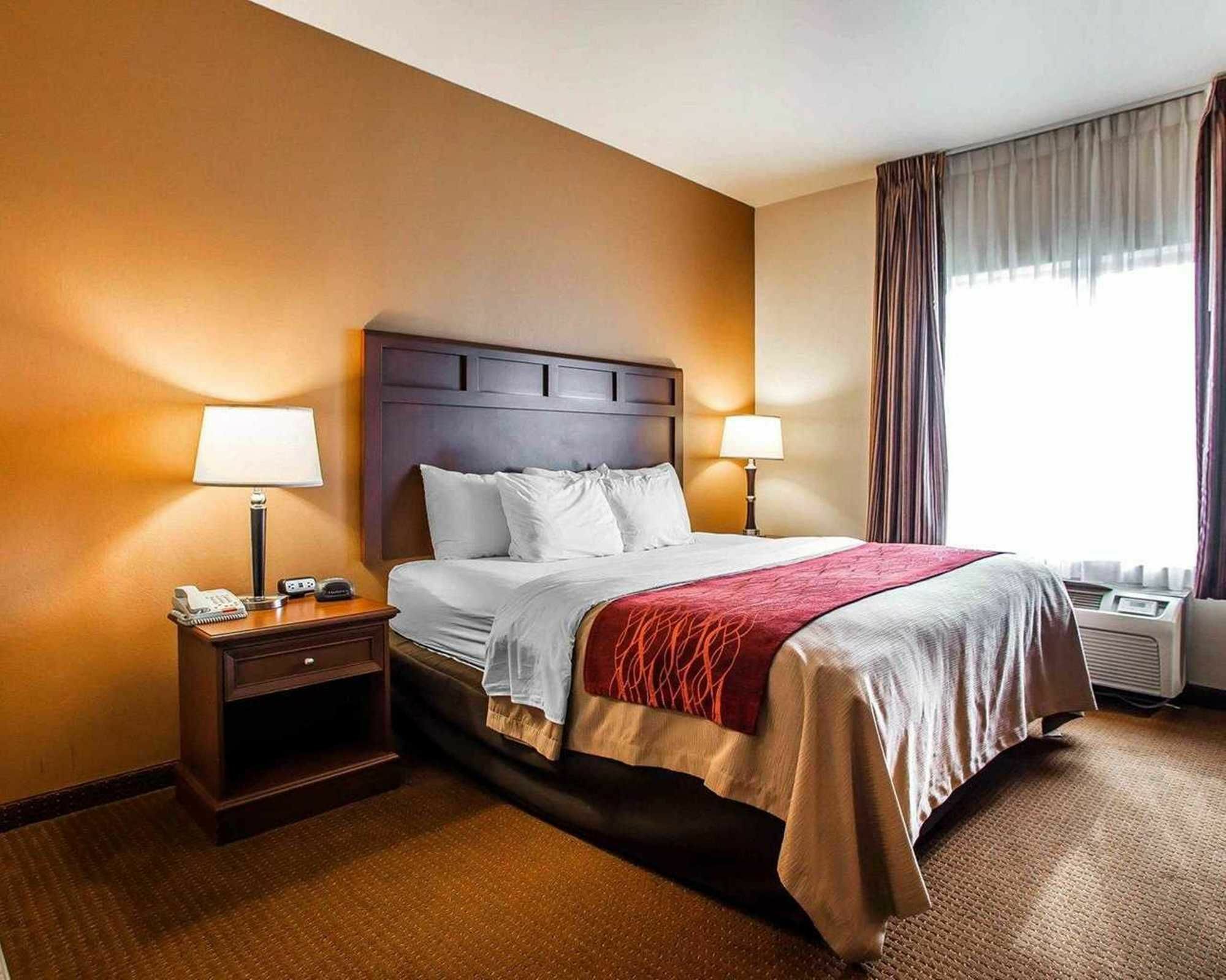 Comfort Inn & Suites Grinnell Near I-80 Extérieur photo